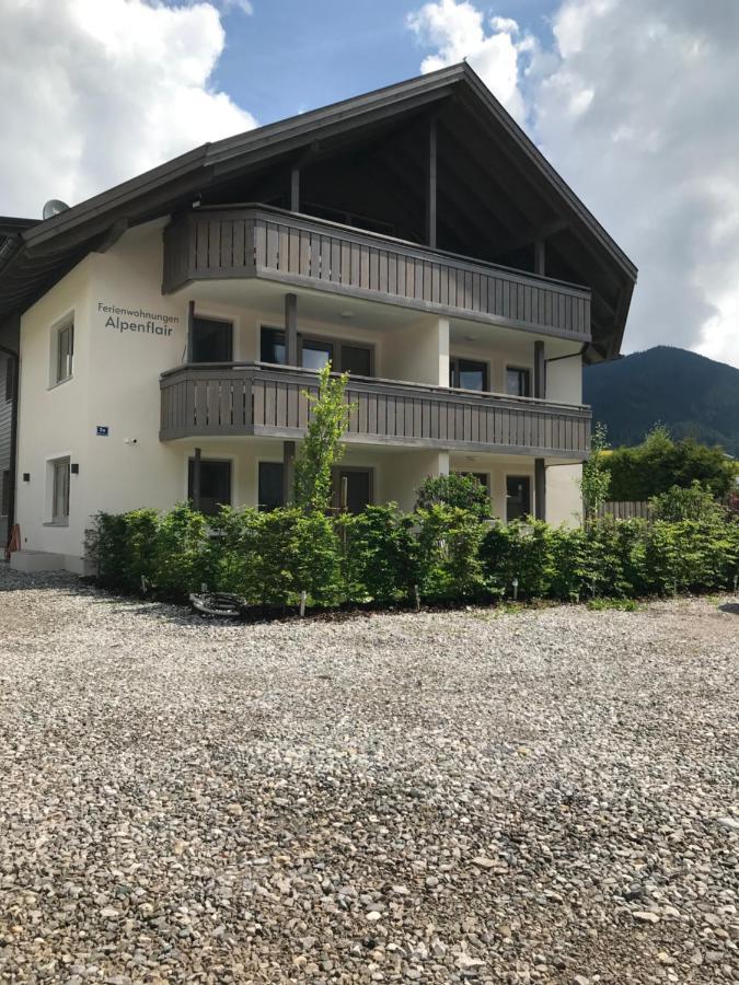Ferienwohnungen Alpenflair - Barrierefrei Urlauben Обераммергау Екстер'єр фото