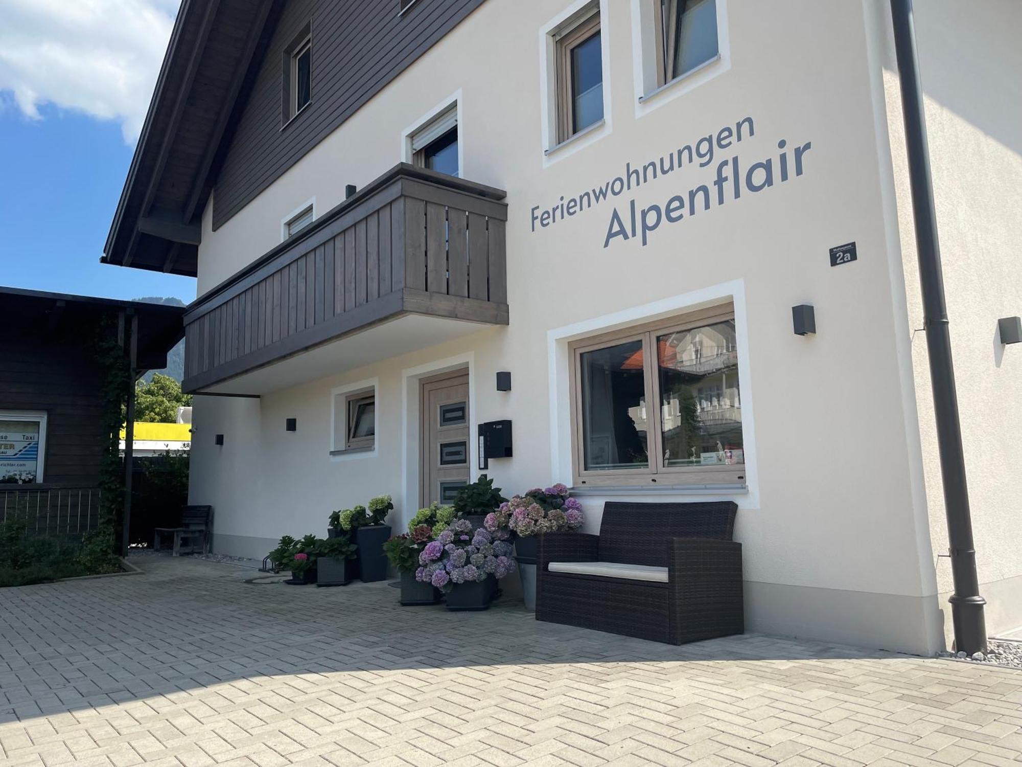 Ferienwohnungen Alpenflair - Barrierefrei Urlauben Обераммергау Екстер'єр фото